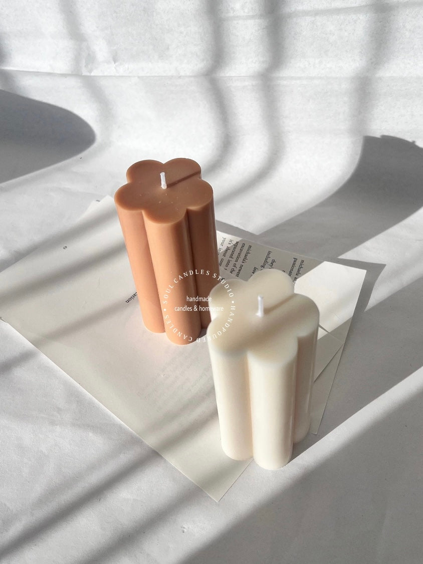 flower pillar candle