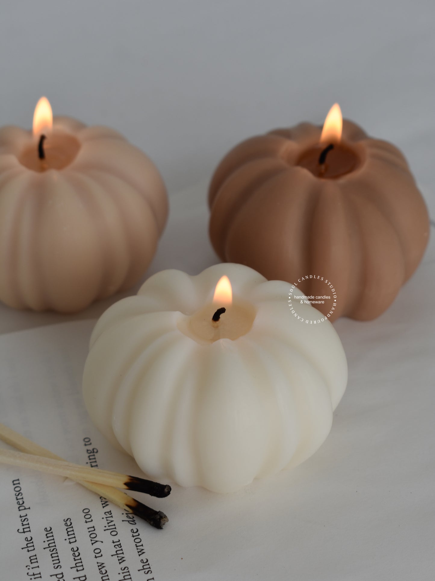 pumpkin candle
