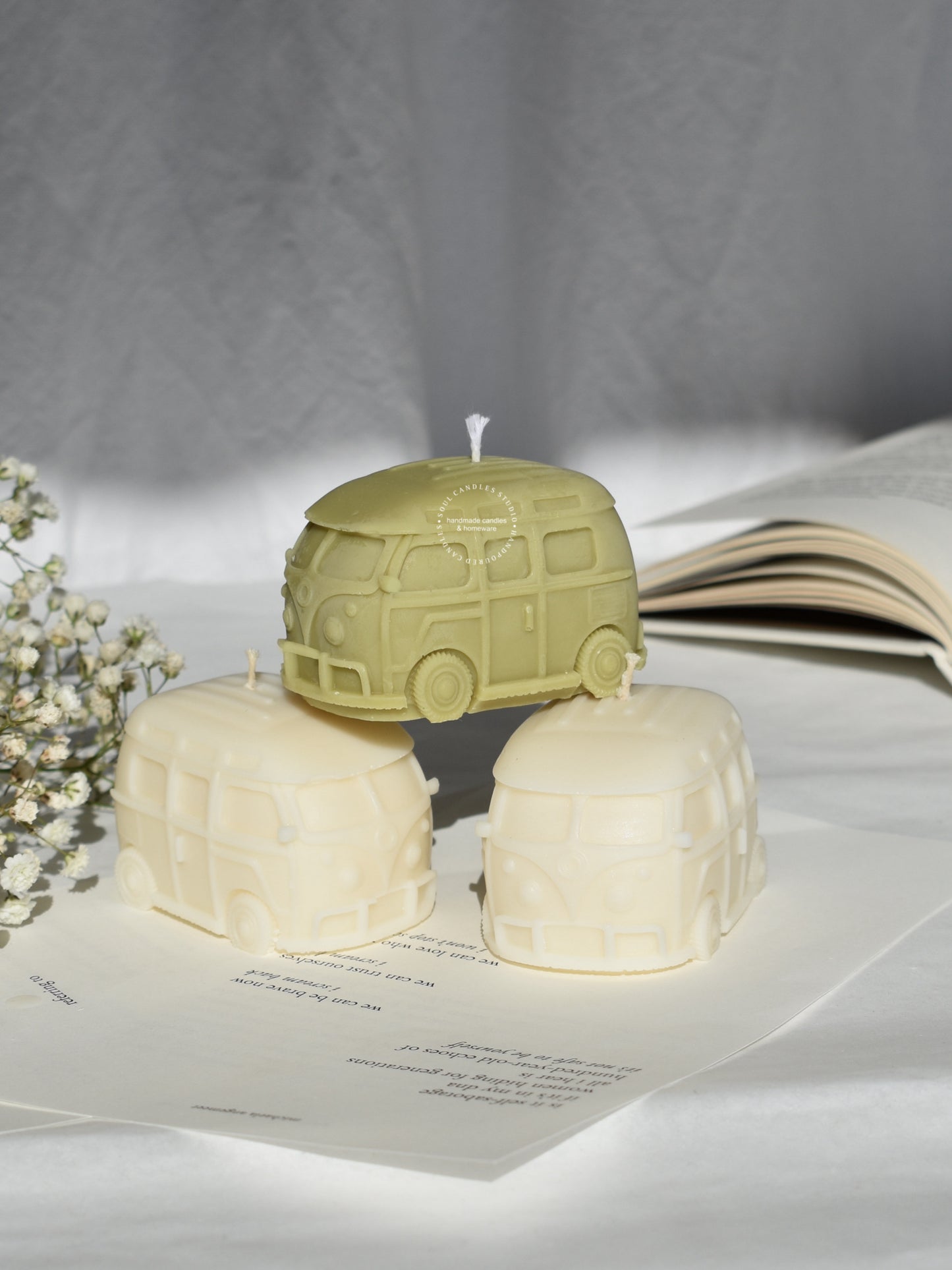 Camping Bus Candle