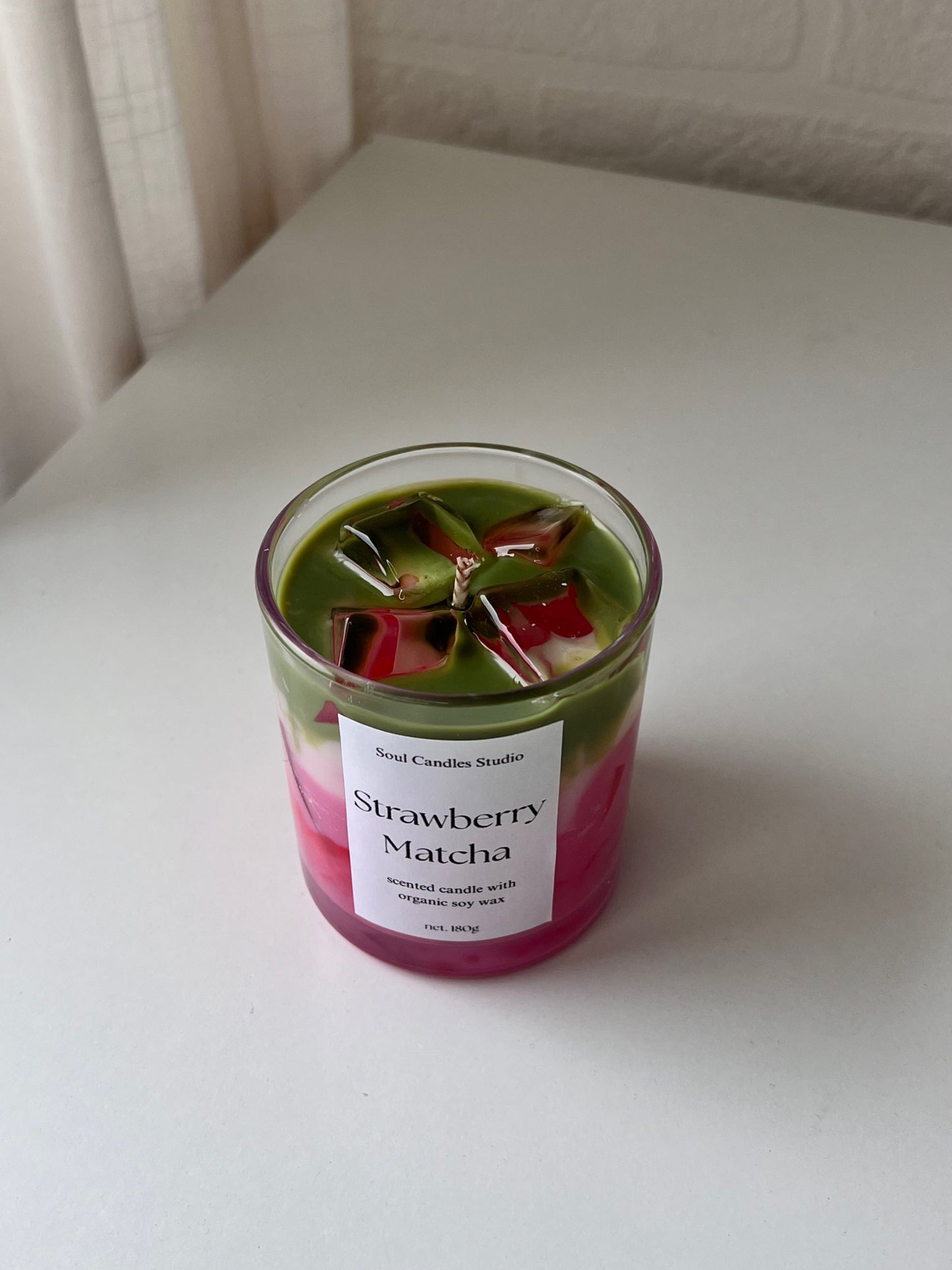 Strawberry Matcha Kerze