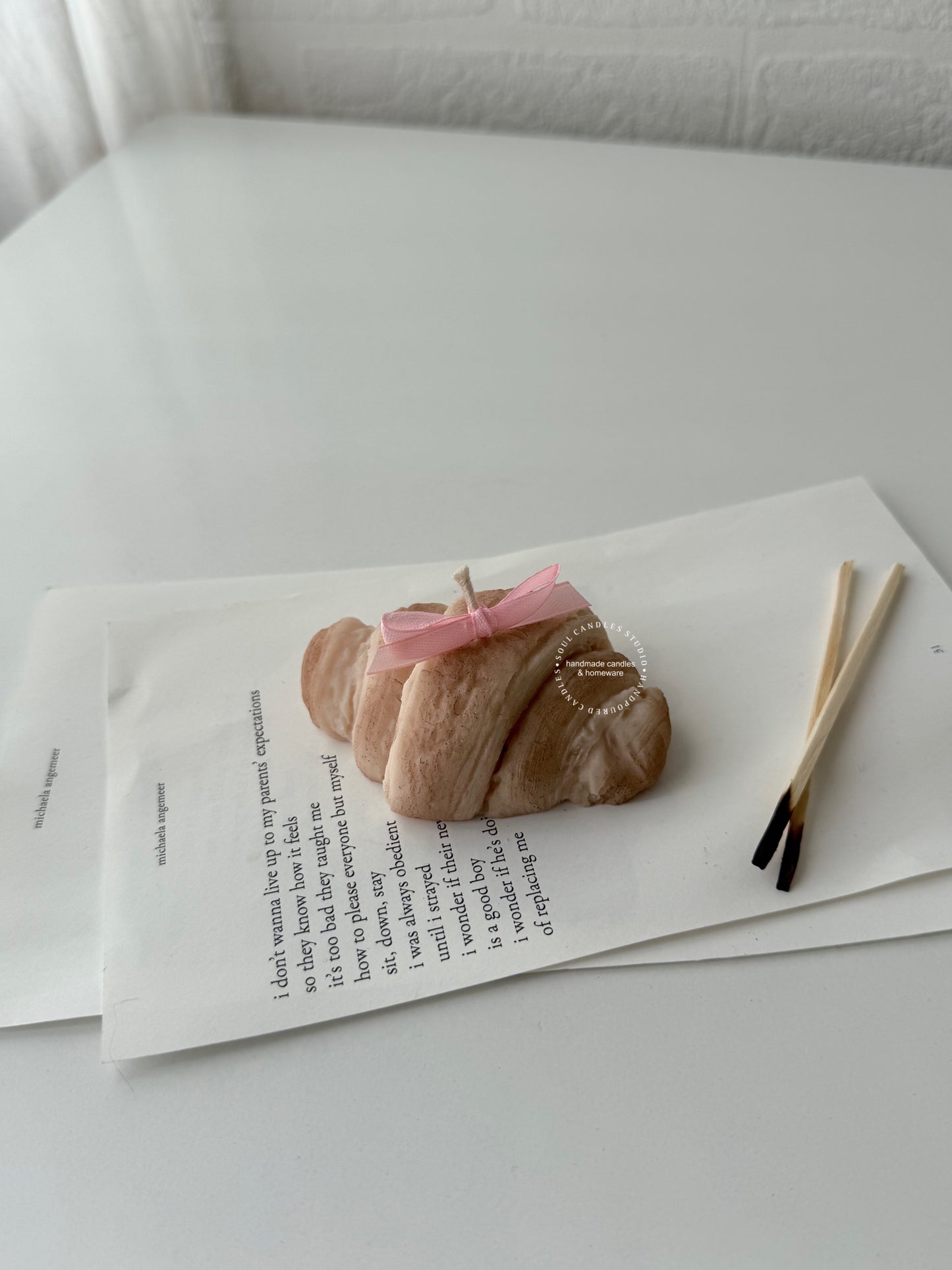 Croissant Brunch Kerze