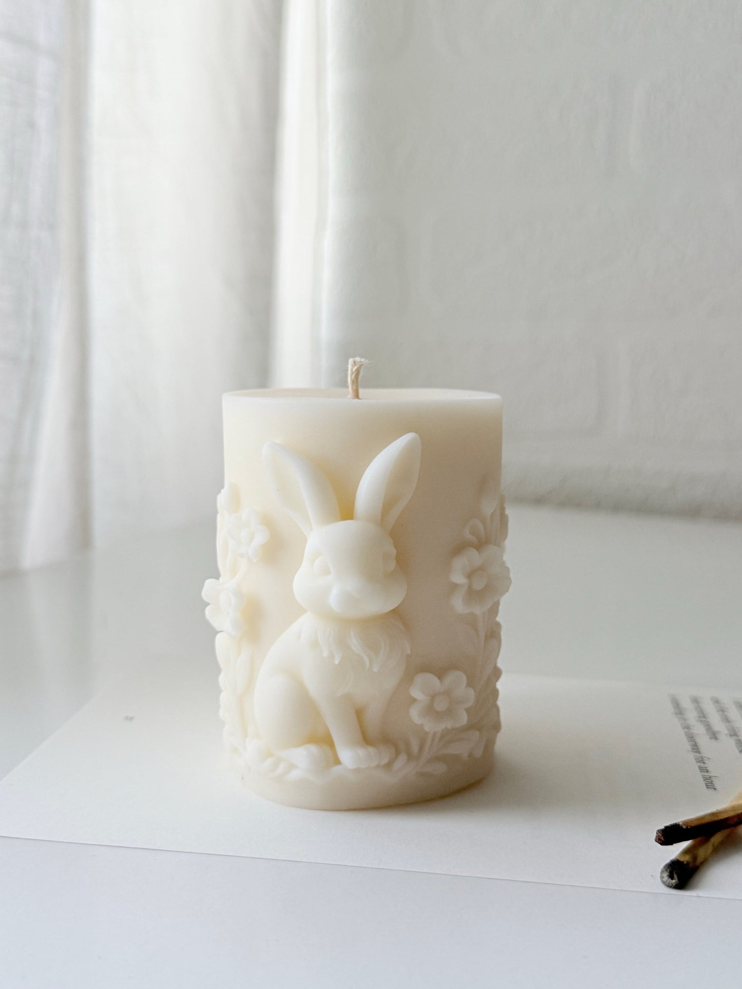 Blossom Bunny Kerze
