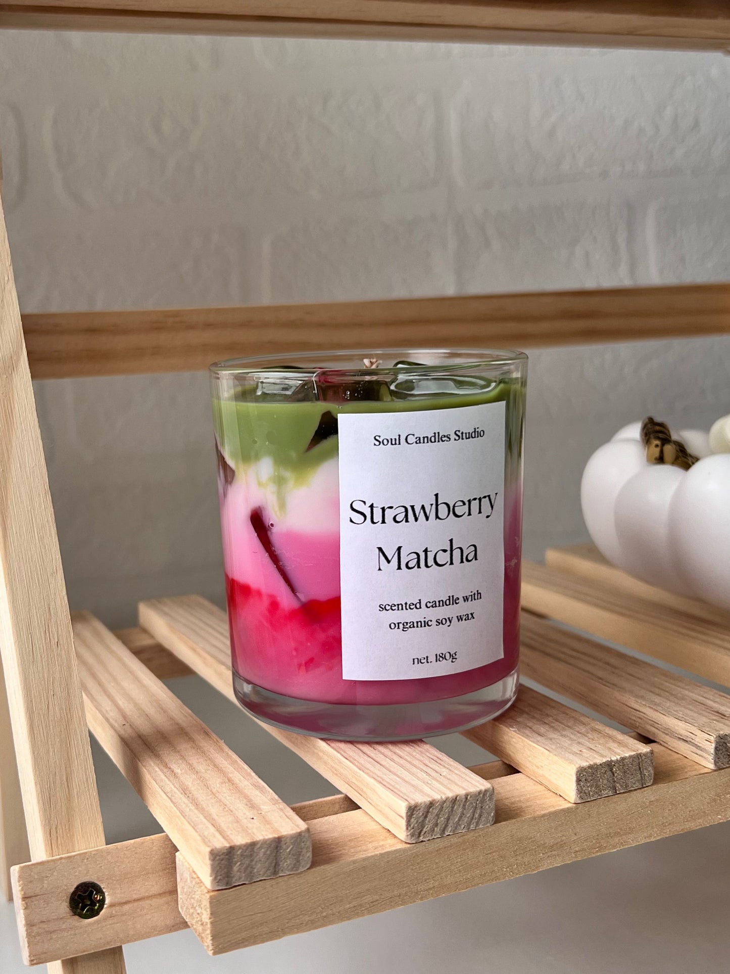 Strawberry Matcha Kerze
