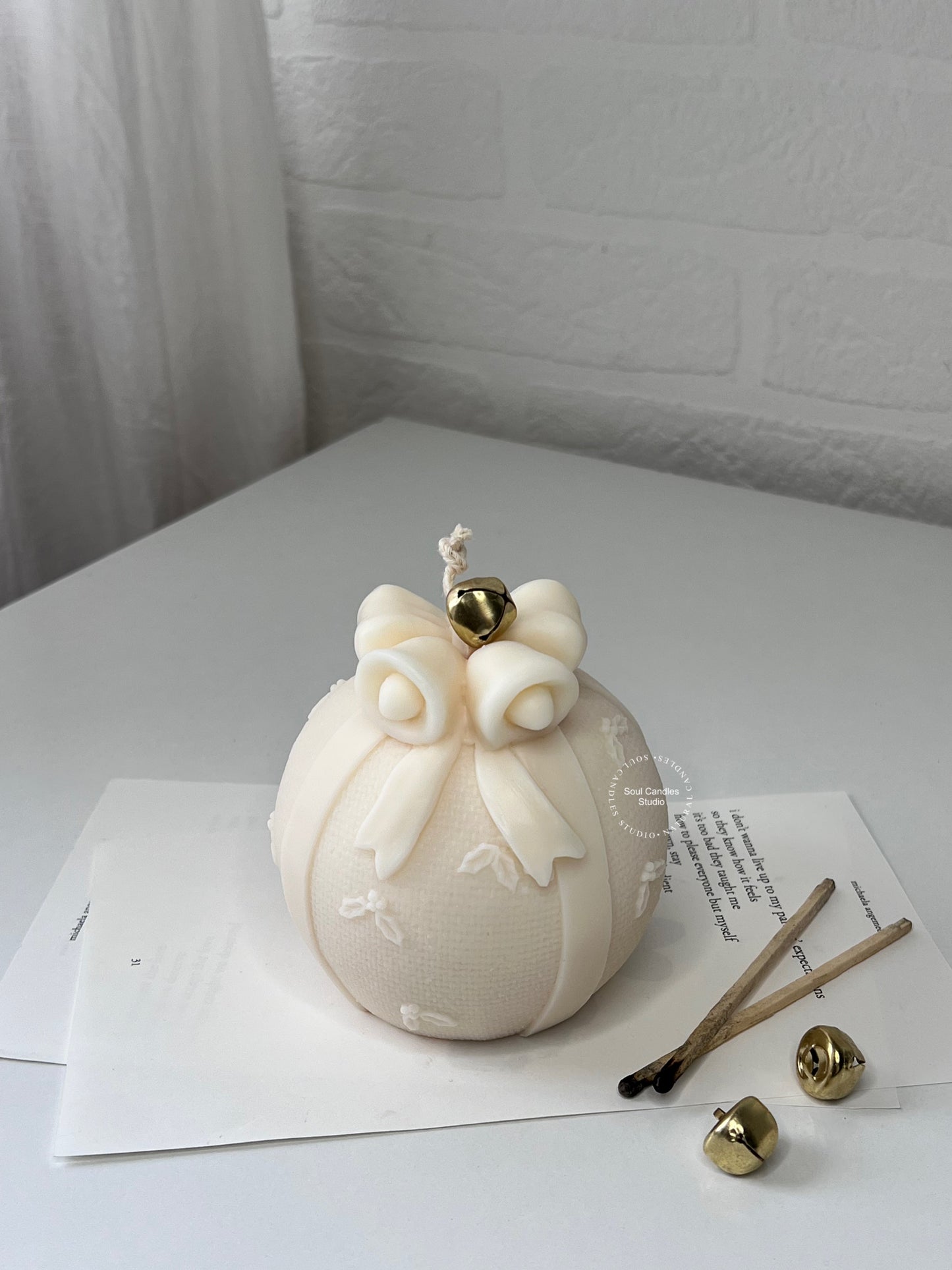 Holiday Ornament Kerze